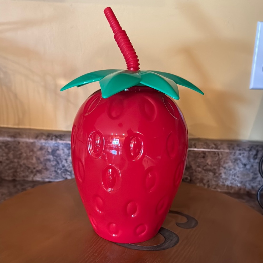 Strawberry Shaped Red Tumbler with Green Lid.  1.8 liters